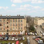 Cozy Apartment With Air Conditioning Near Plac Wolnosci By Noclegi Renters